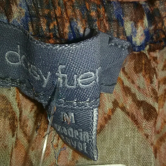 Daisy Fuentes Multi Color Semi Sheer Chevron Tunic - Picture 6 of 8